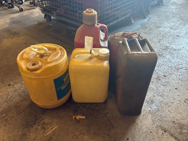 Image for (5) fuel cans