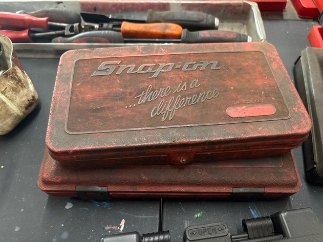 Image for Snap-On tap and die kit and re threading kit