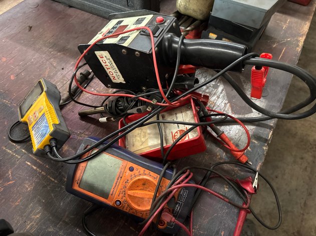Image for (3) multimeters and (1) battery tester