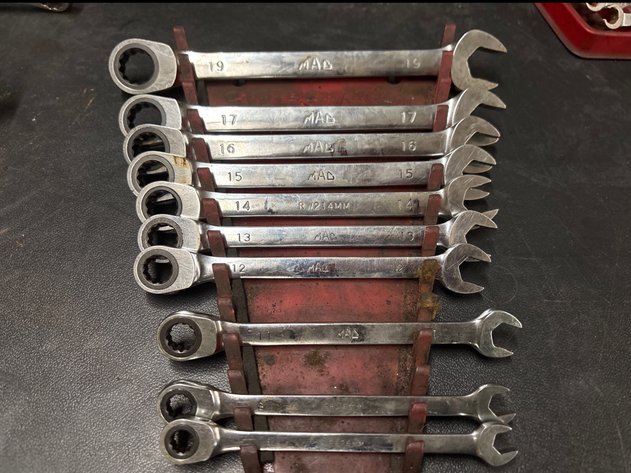Image for (1) Mac tools (9) pc ratcheting wrench set