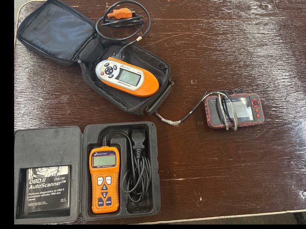 Image for (4) Professional diagnostic analyzers (OBDII)