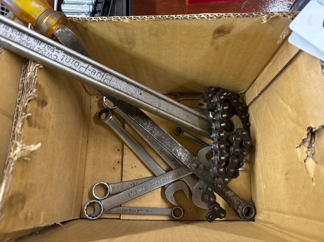 Image for Blue-Point CW24 Chain Wrench & Metric Combination Wrenches