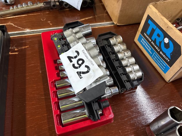 Image for ICON and Pittsburgh tools socket sets