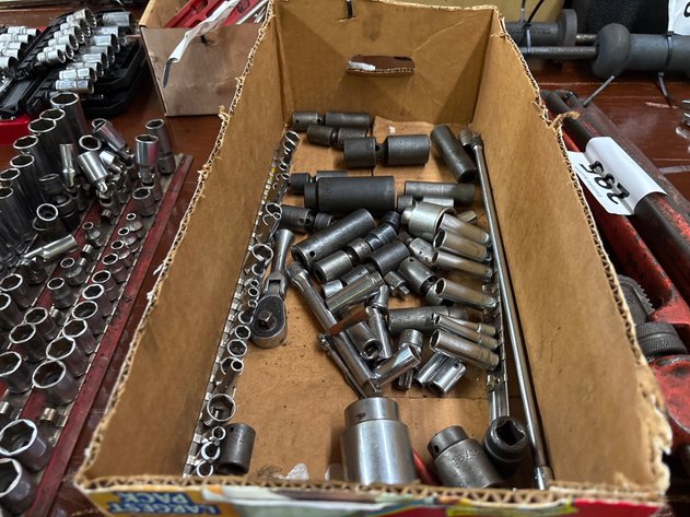 Image for MAC Mechanic Sockets and Ratchet Lot (~65)