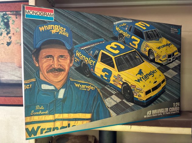 Image for Monogram Dale Earnhardt 1:24 Model Kit
