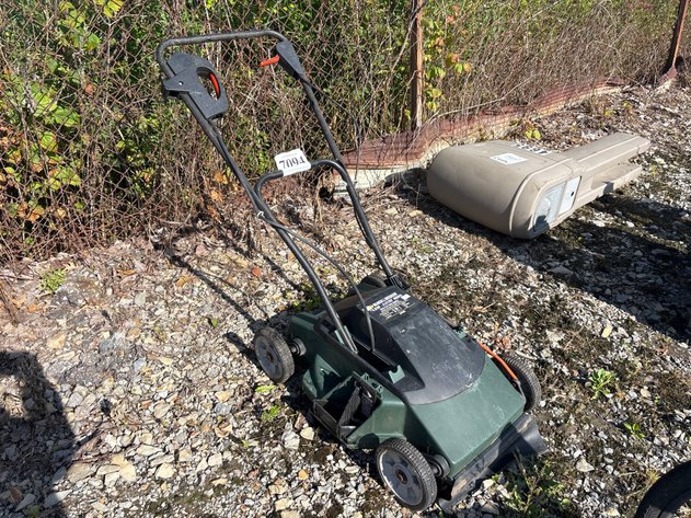 Image for D1. Black and decker 4hp electric mower with flip handle