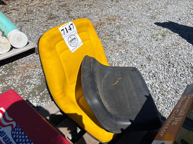 Image for D1. (2) tractor seats