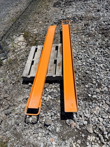 Image for E2.8 foot long pallet for extensions