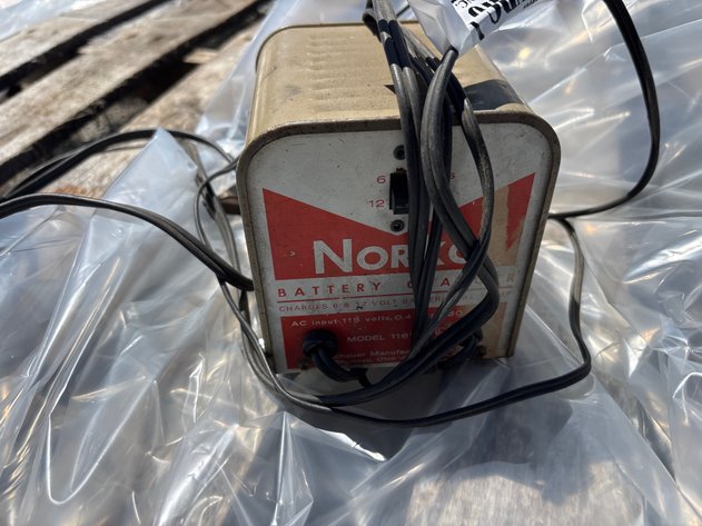 Image for D1. Norko battery charger