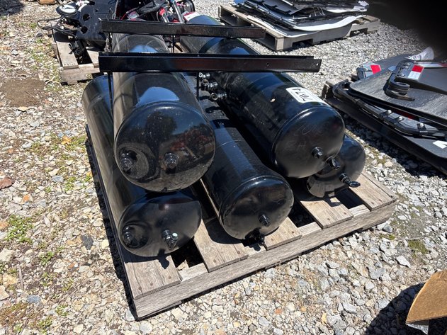 Image for D1g. (5) air tanks