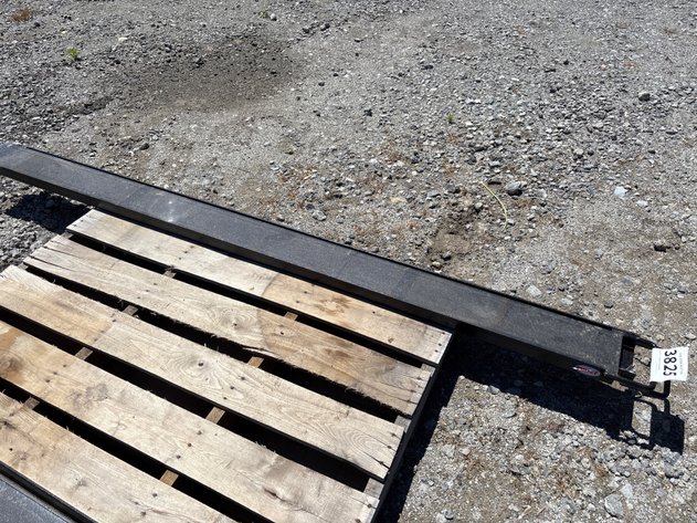 Image for E1p new pair 2 – 7' pallet fork extensions