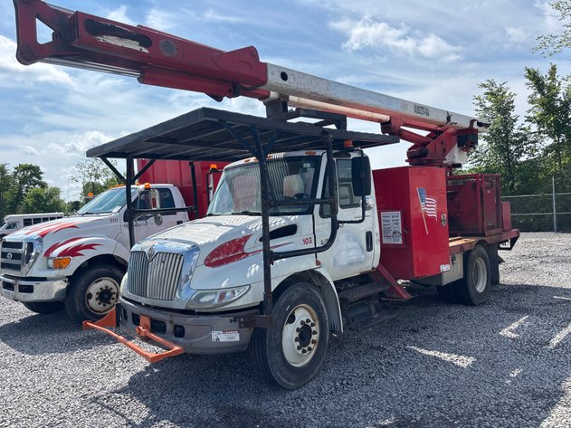 Image for 2005 International 4300 Truck w/ Terex Hi-Ranger 48’ Elevator aerial unit