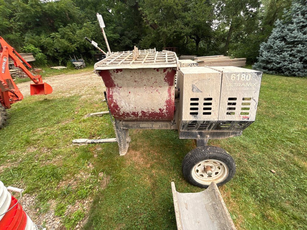 Image for Independence, OH Concrete Contractor Liquidation