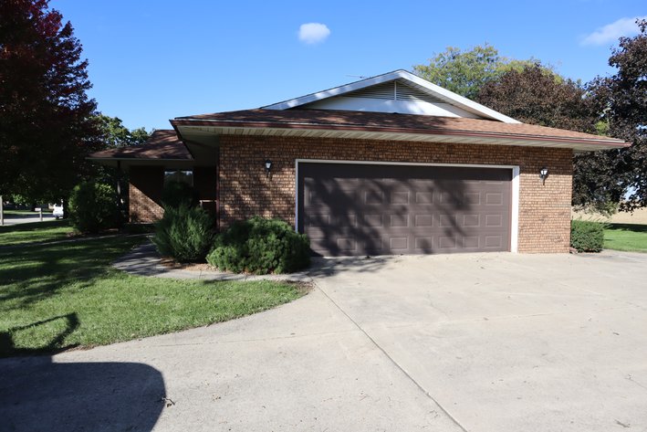 Image for 212 Walnut Grove Drive  Walnut, IL 61376