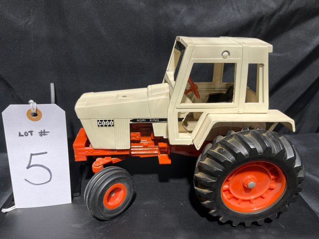 Image for BESSIE BROWN ESTATE AND STEVE BROWN FARM TOY AUCTION