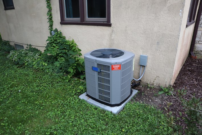 Image for 21 Red Oak Road  Walnut, IL