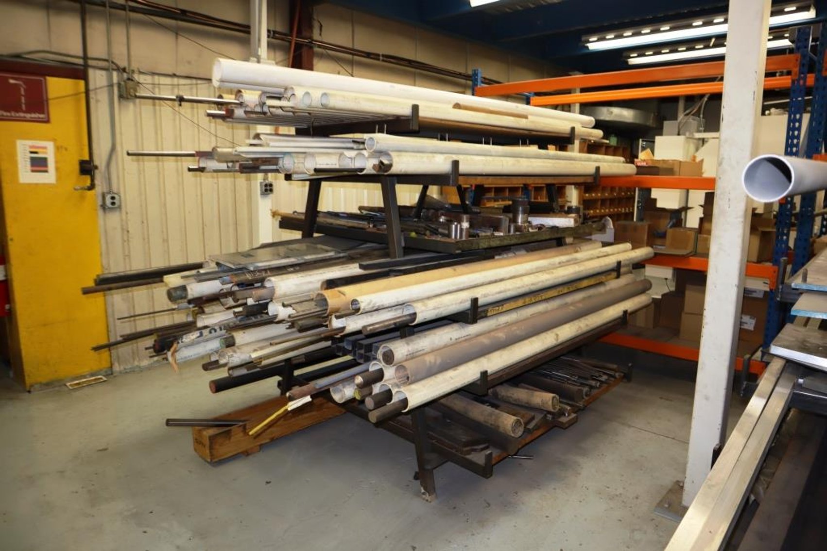 Image for Massive ONLINE Tool and Shop Auction - Robert's Tool Co.