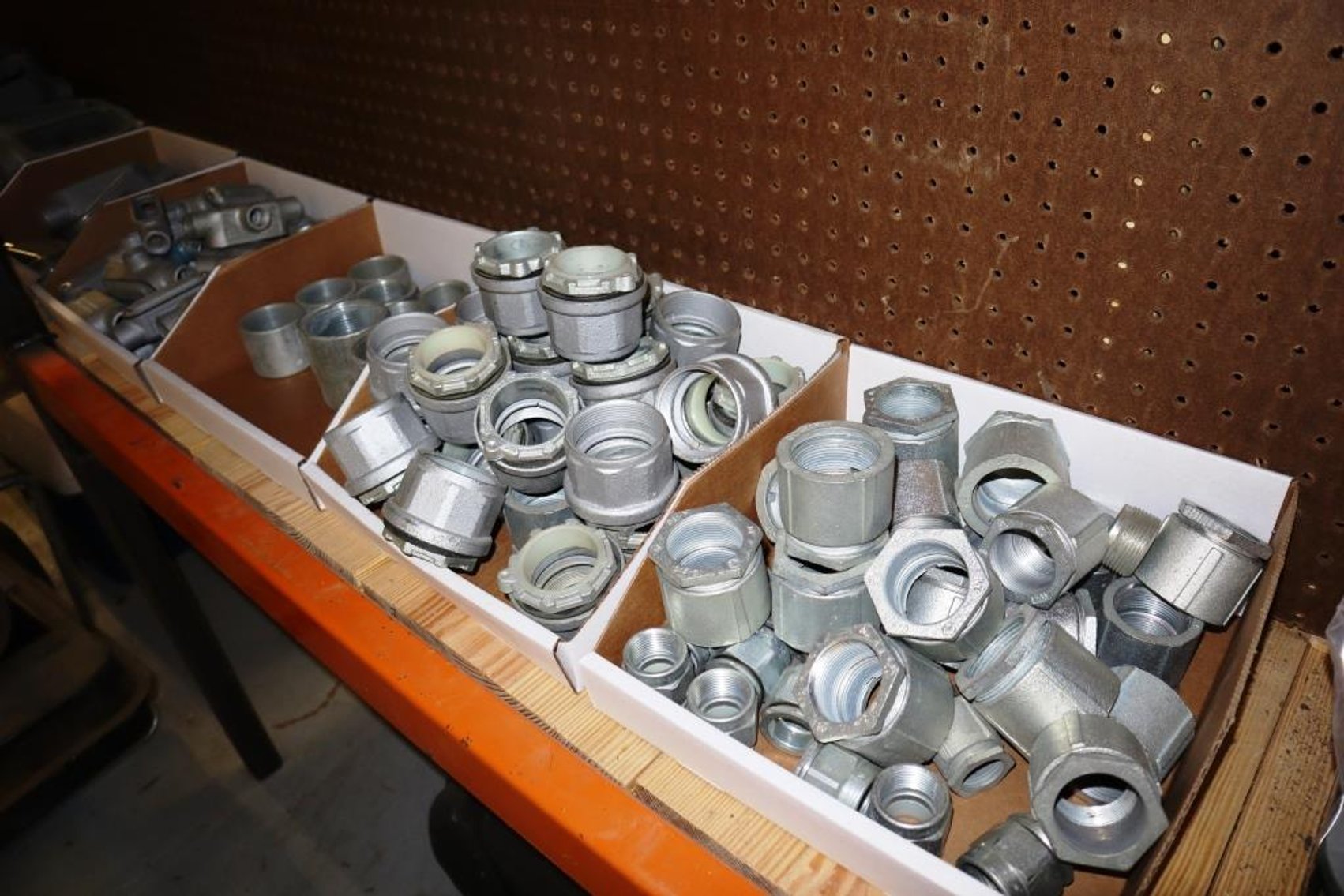 Image for Massive ONLINE Tool and Shop Auction - Robert's Tool Co.