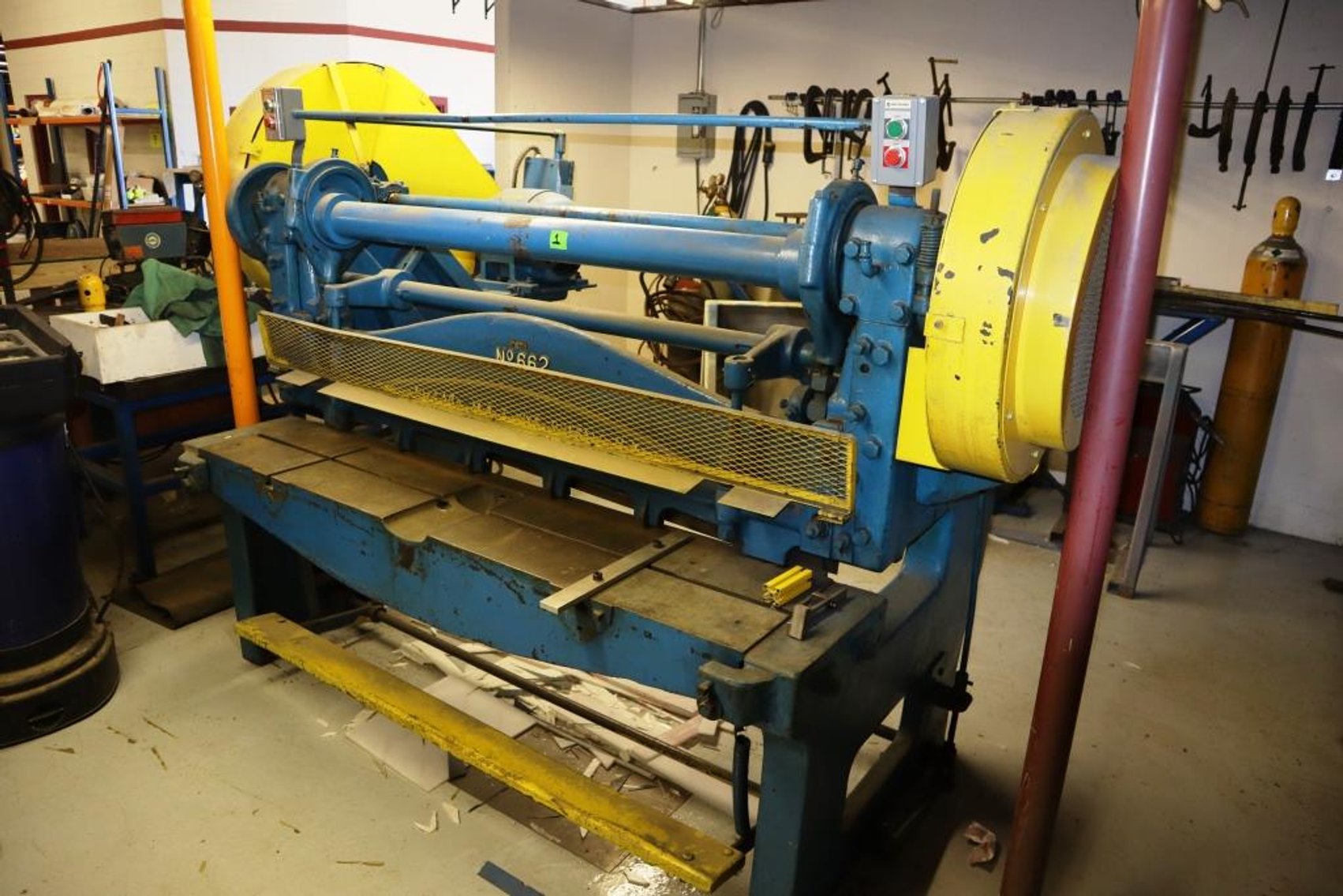 Image for Massive ONLINE Tool and Shop Auction - Robert's Tool Co.