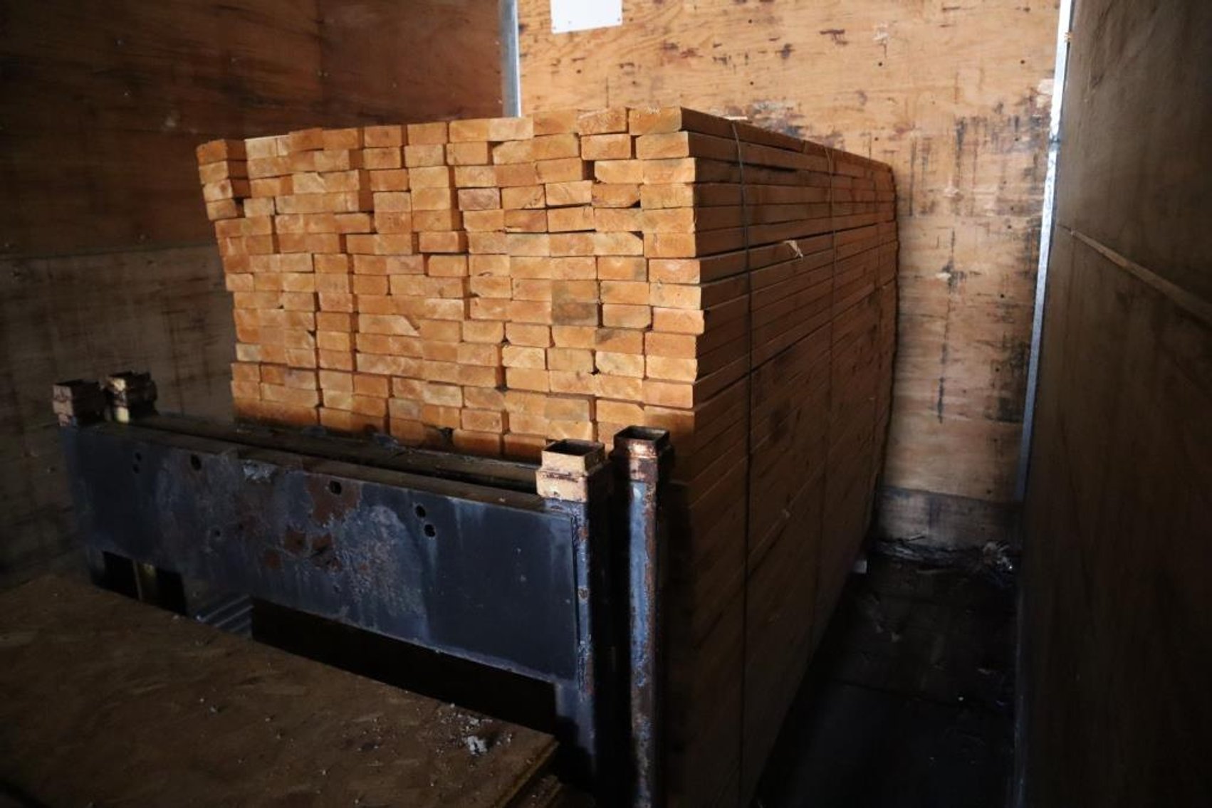 Image for Interstate Truck Parts & Equipment Liquidation Auction