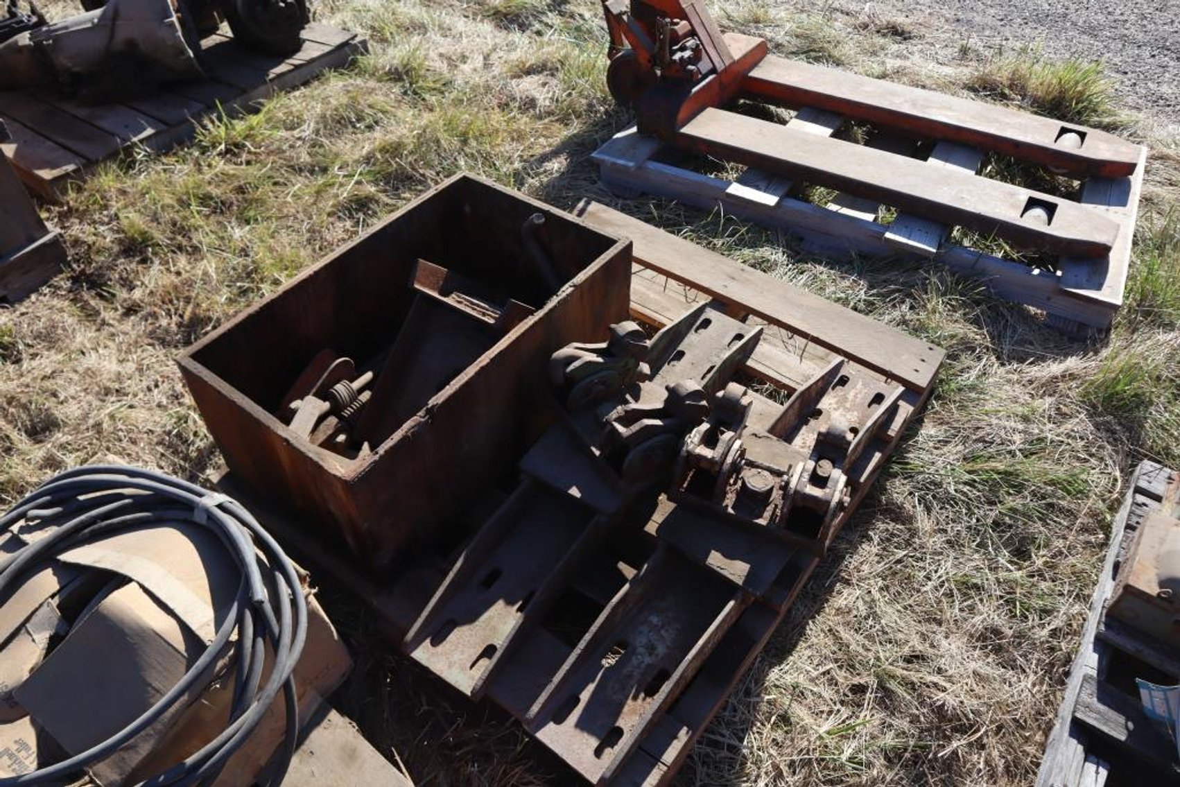 Image for Interstate Truck Parts & Equipment Liquidation Auction