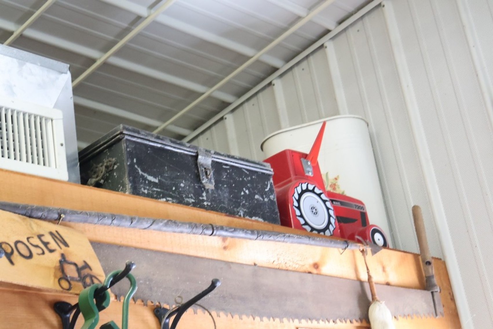 Image for The Ruehs Antique and Collectible Live Auction