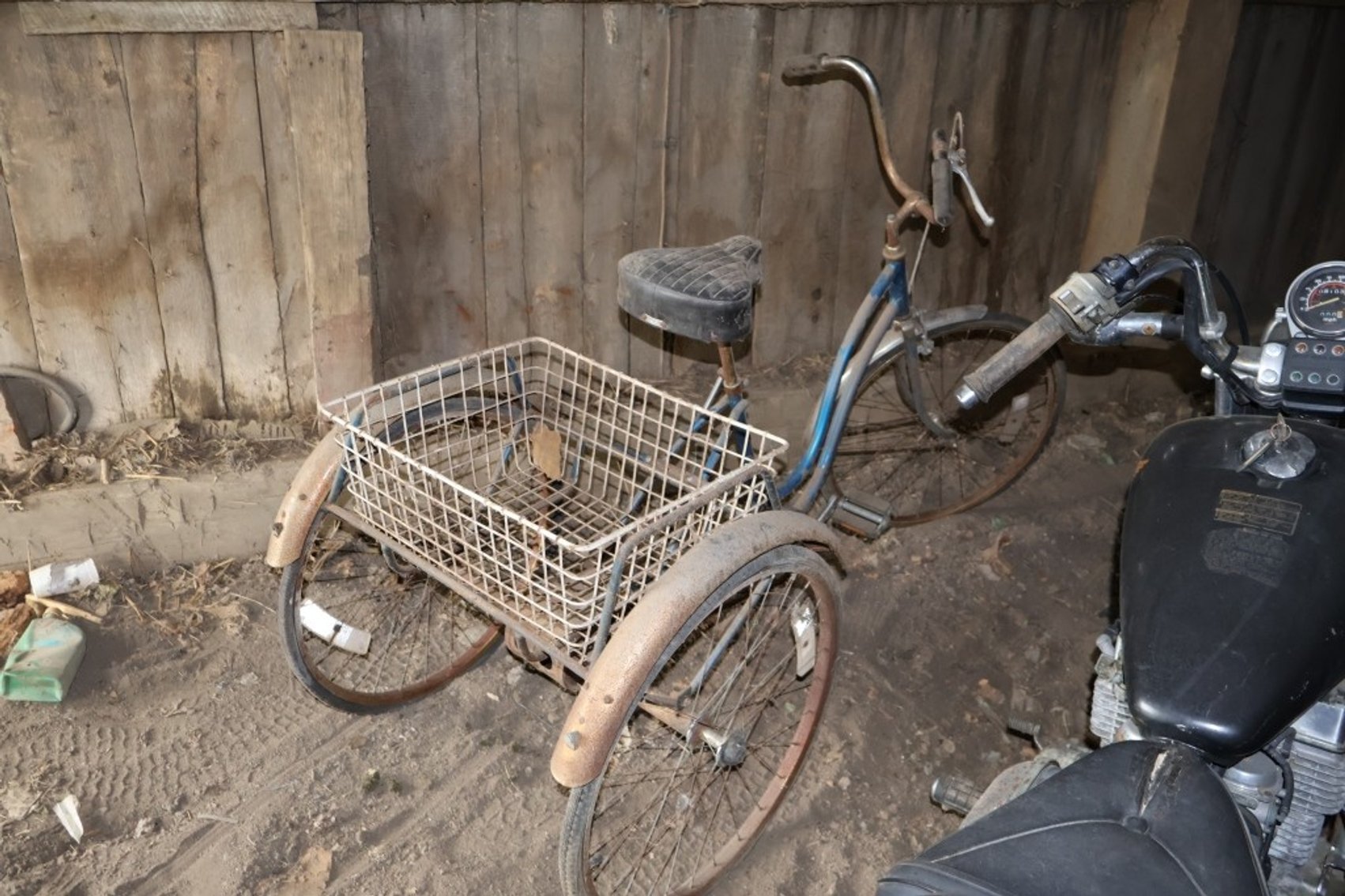 Image for MASSIVE Centennial Farm Estate Auction - LIVE ON-SITE