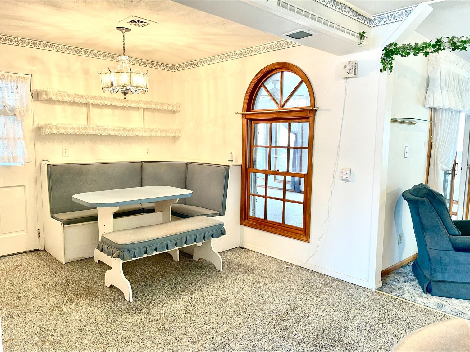 Image for MINIMUM BID AUCTION $99,000! 2127 Maryland Pl