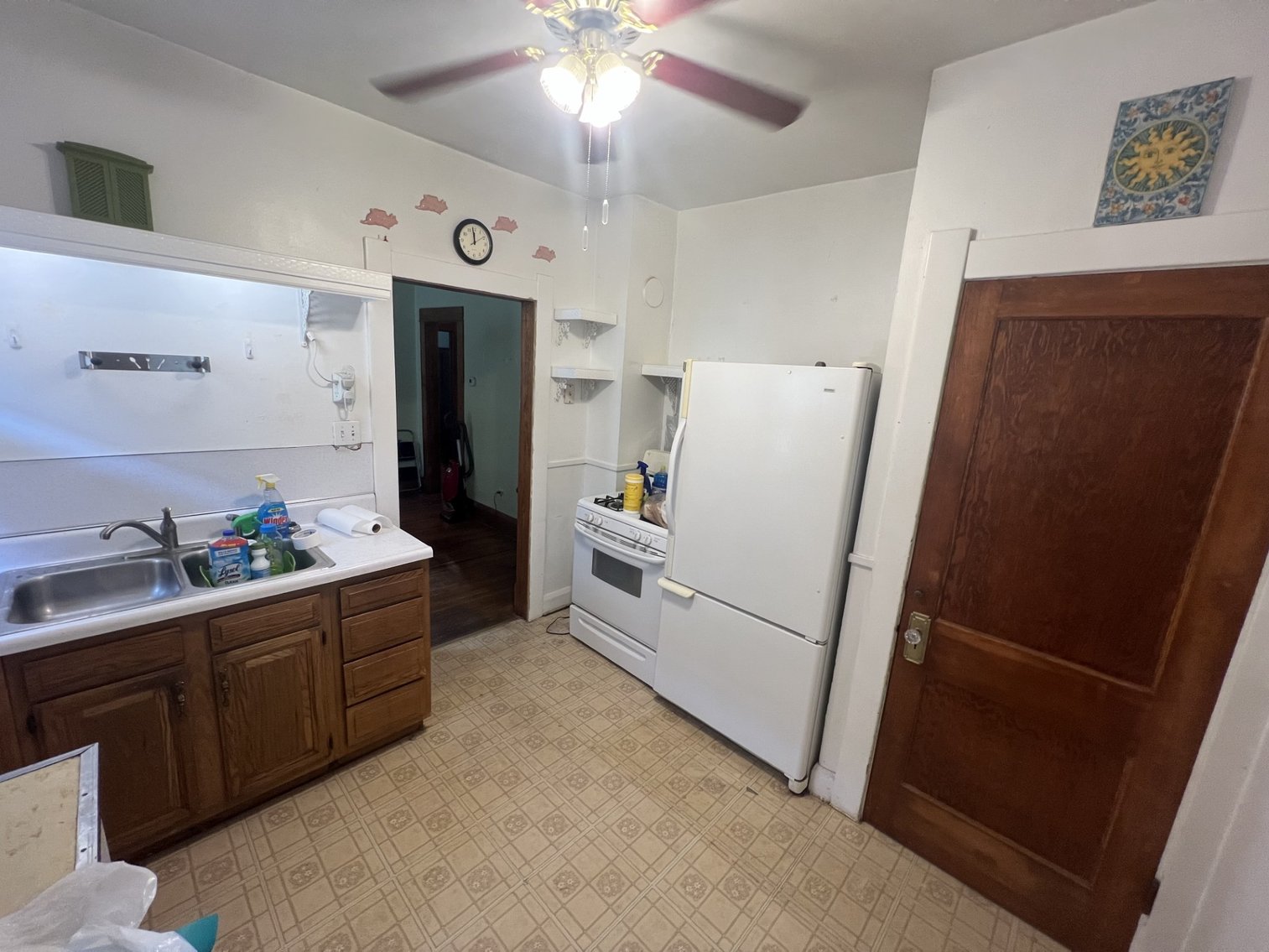 Image for MINIMUM BID AUCTION $39,000! 645 Geneva Ave