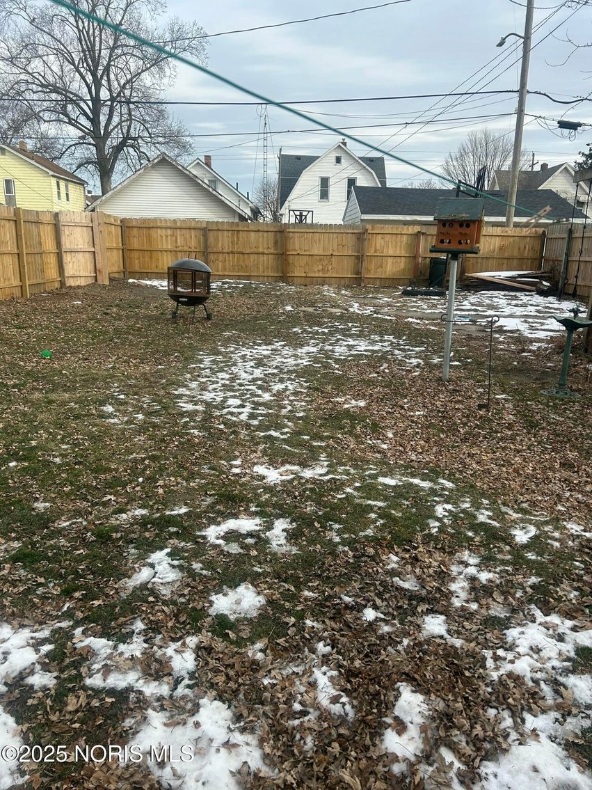 Image for MINIMUM BID AUCTION $40,000! 245 Plymouth St
