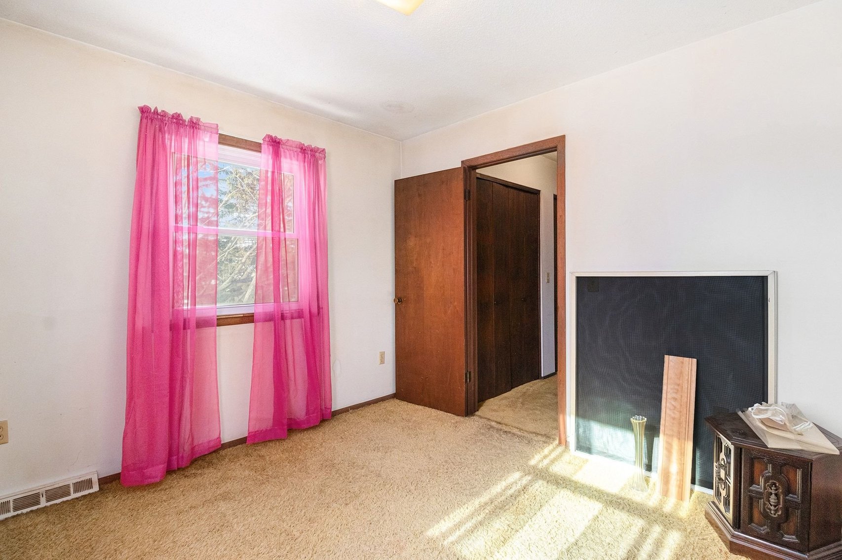 Image for MINIMUM BID AUCTION $150,000! 1236 Eastland Dr