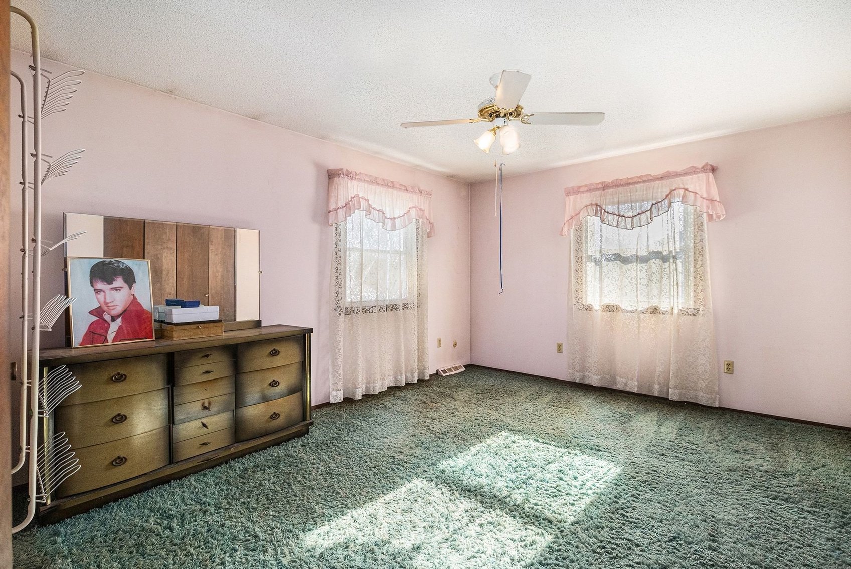 Image for MINIMUM BID AUCTION $150,000! 1236 Eastland Dr