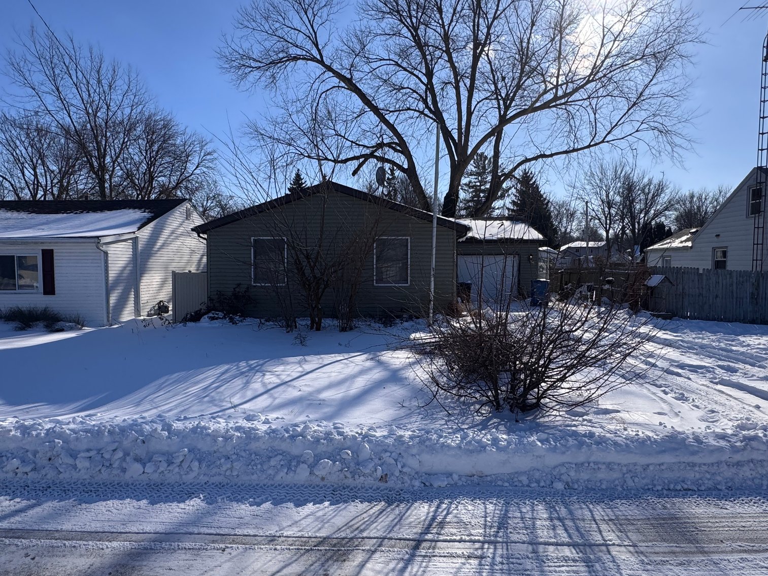 Image for MINIMUM BID AUCTION $80,000! 6028 Bayshore Rd