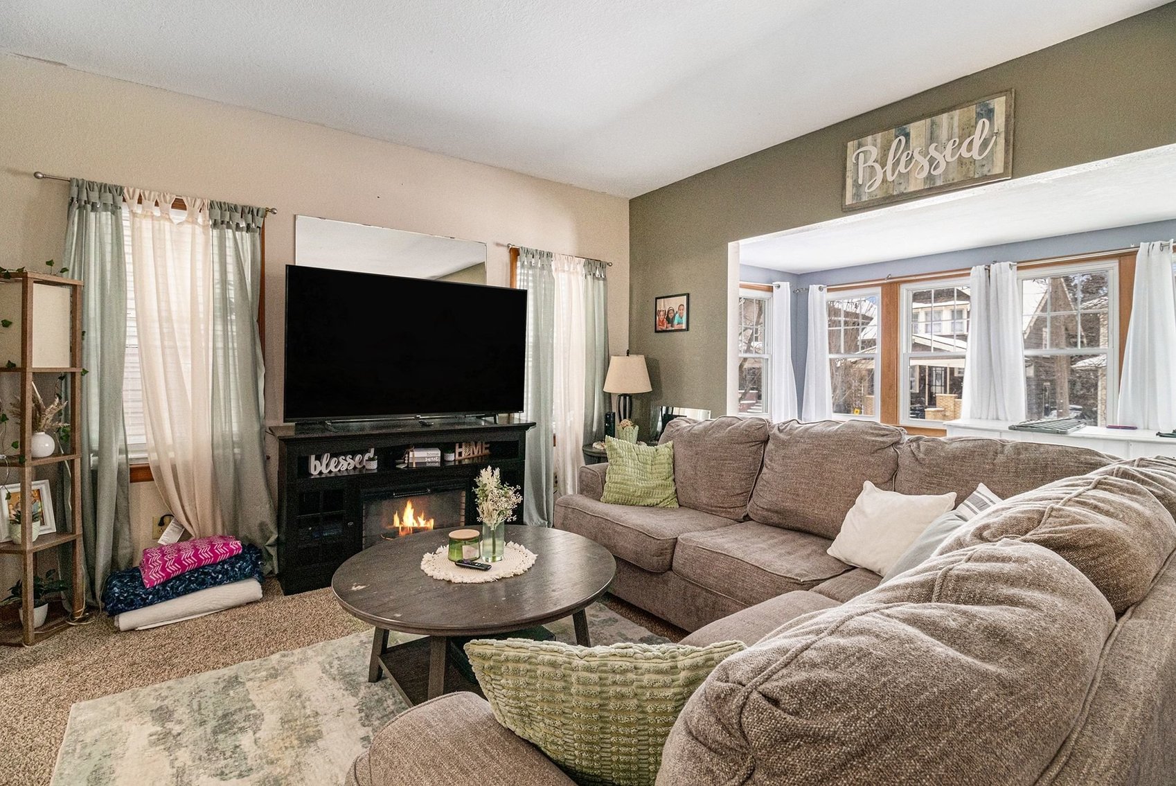 Image for MINIMUM BID AUCTION $79,000! 4138 Thornton