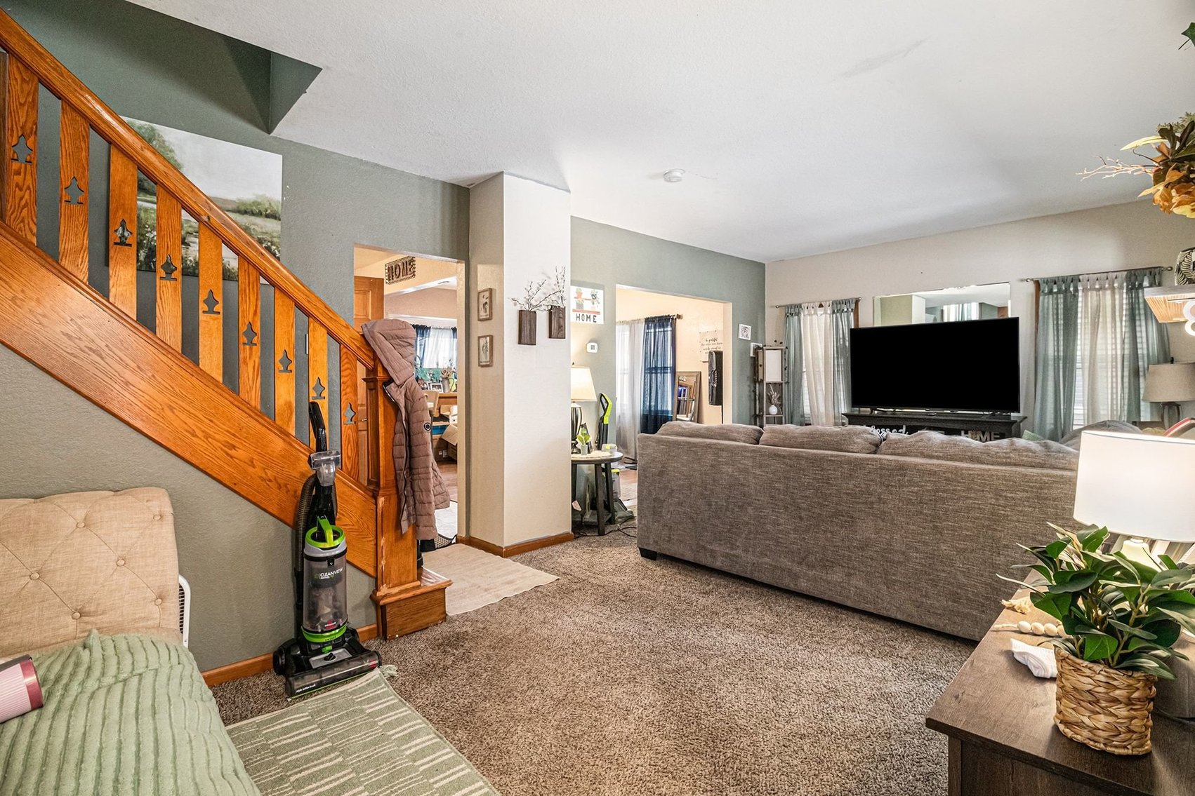 Image for MINIMUM BID AUCTION $79,000! 4138 Thornton