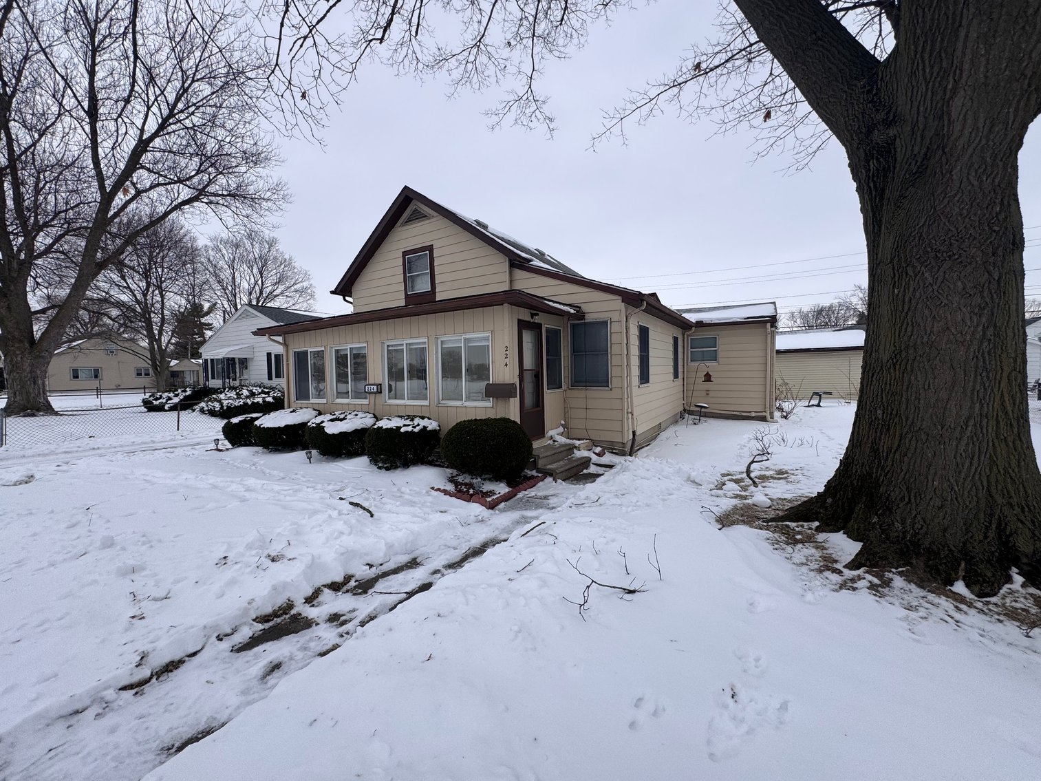 Image for MINIMUM BID AUCTION $79,000! 224 Sackett St