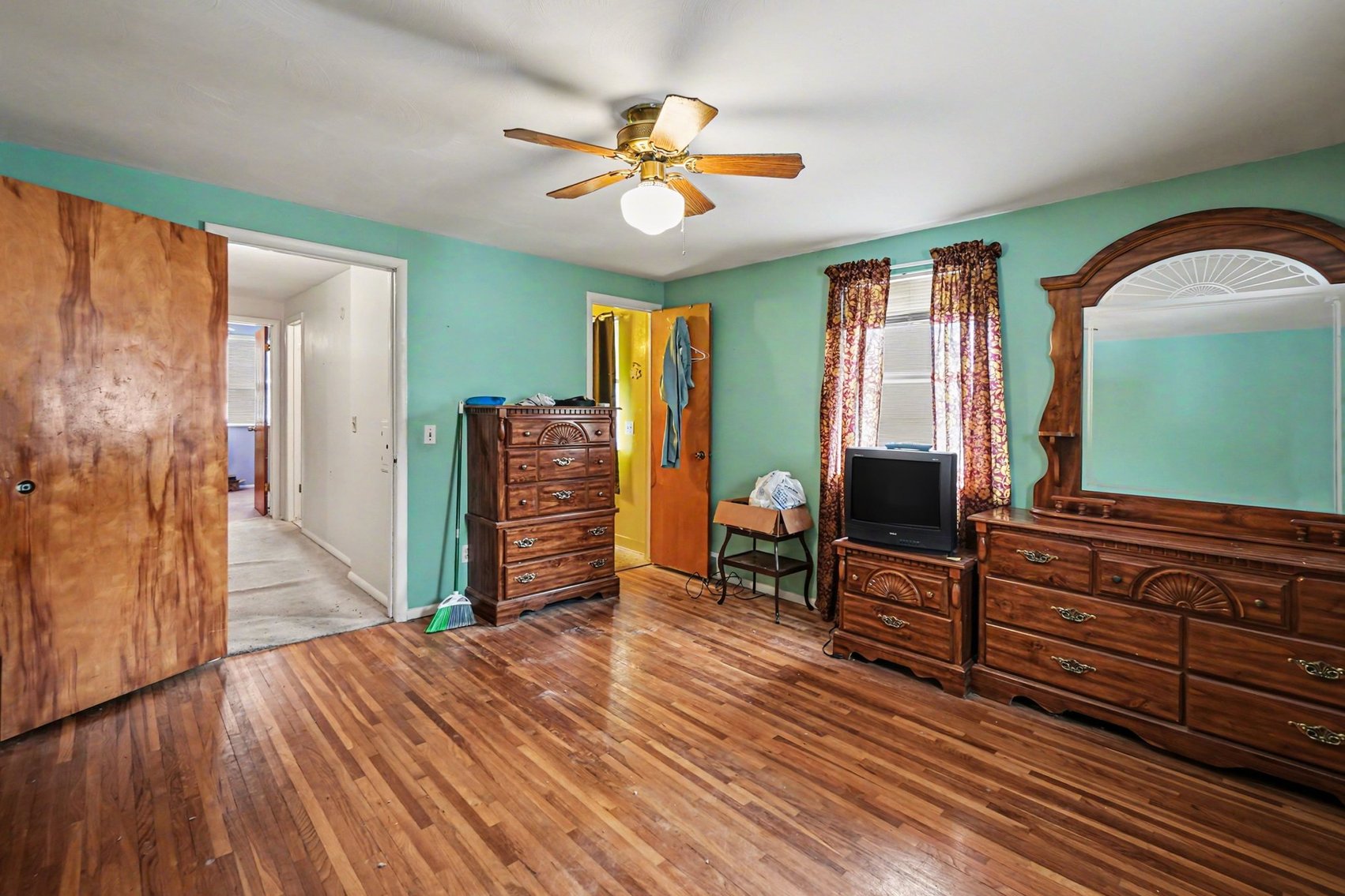 Image for MINIMUM BID AUCTION $220,000! 3718 Mapleway Dr