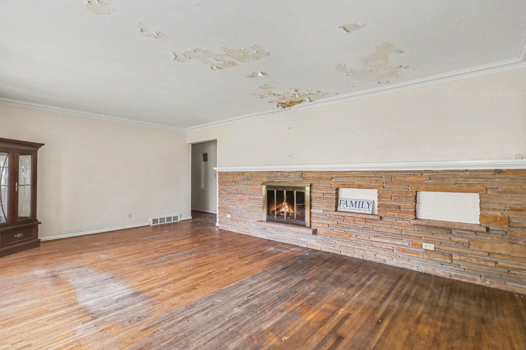 Image for SOLD PRIOR TO AUCTION! ! 2208 Valleybrook Dr