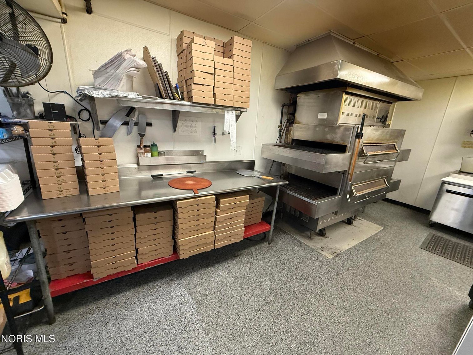 Image for Turn Key Business Auction! The Original Royal Pizza