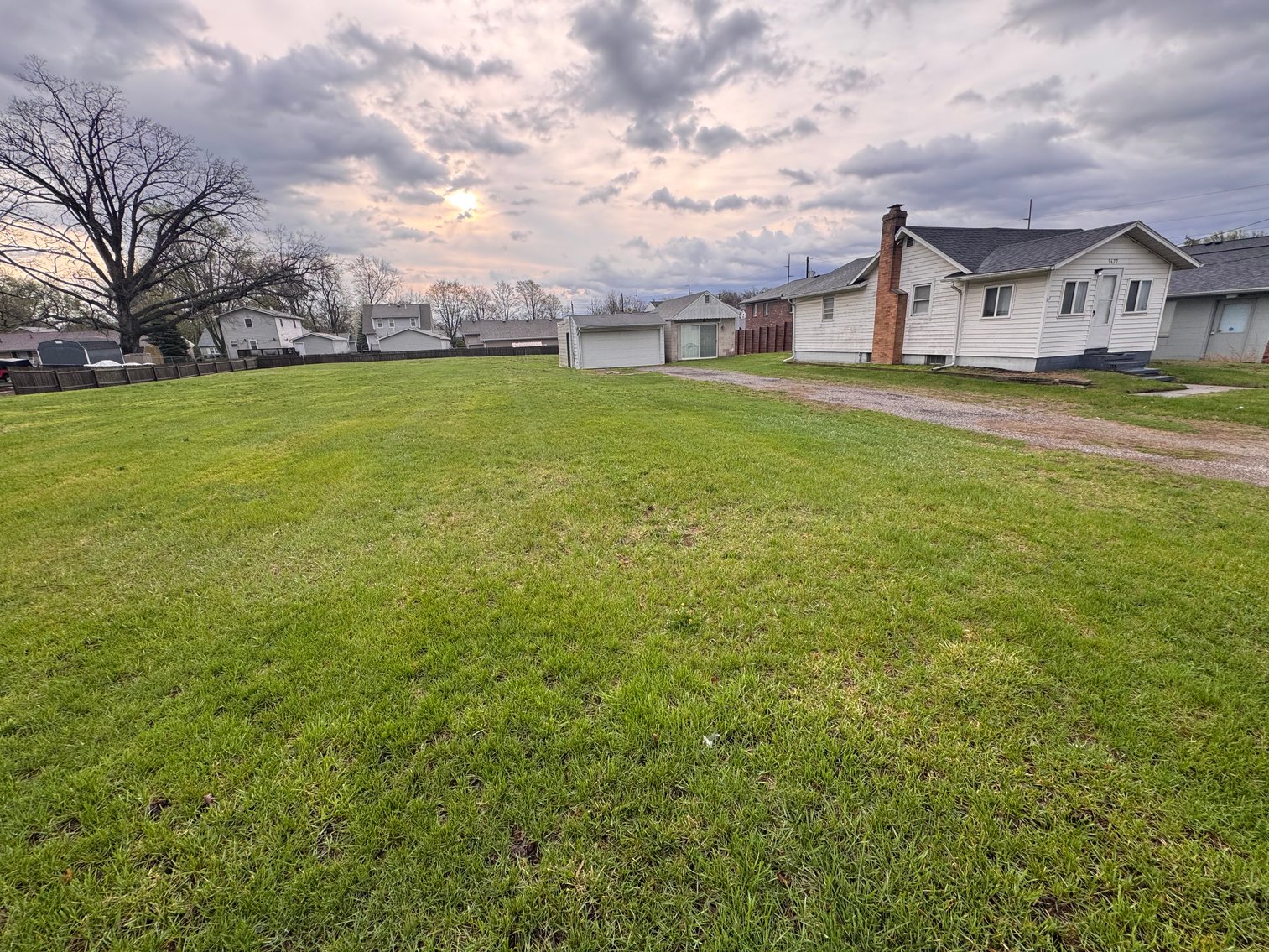 Image for MINIMUM BID AUCTION $99,000! 5622 Rudyard Rd