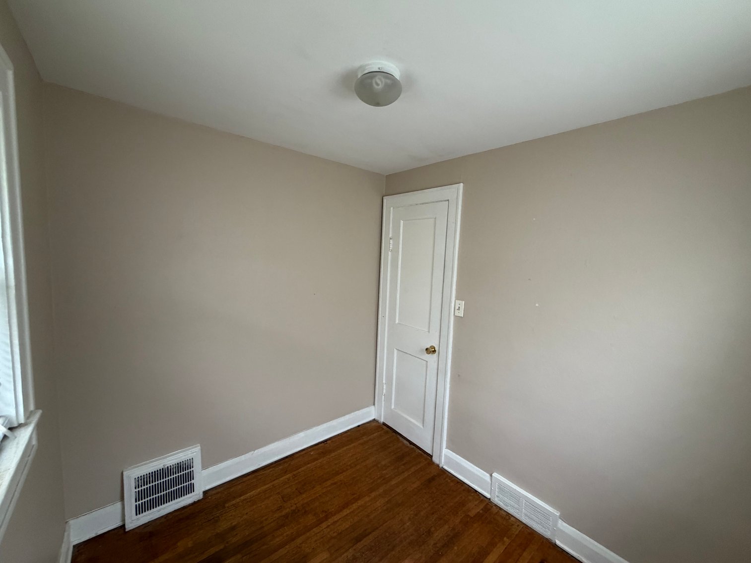 Image for MINIMUM BID AUCTION $99,000! 5622 Rudyard Rd