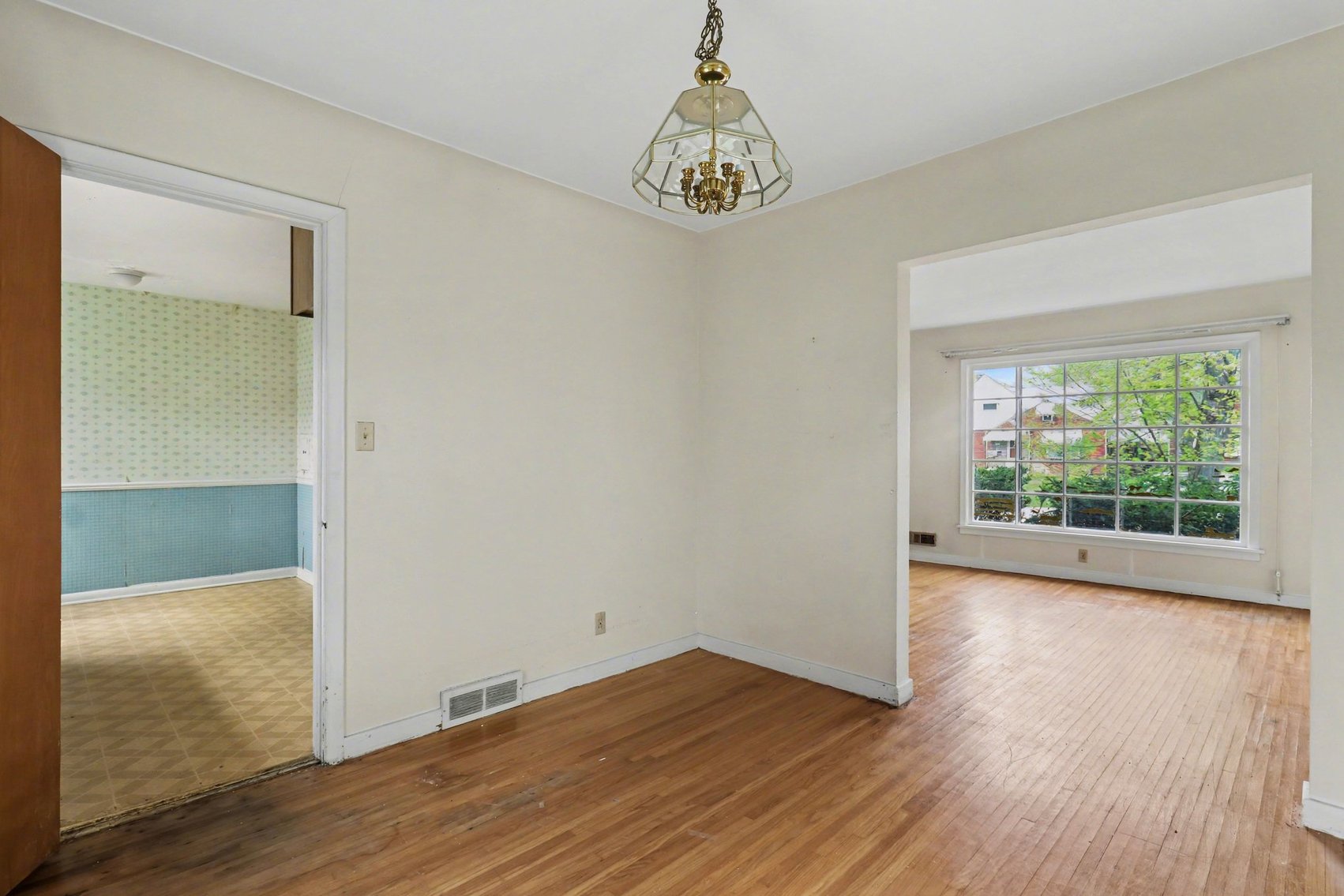 Image for MINIMUM BID AUCTION $99,000! 2647 Stamford Dr