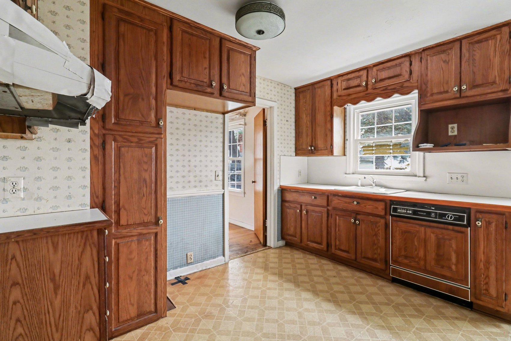 Image for MINIMUM BID AUCTION $99,000! 2647 Stamford Dr