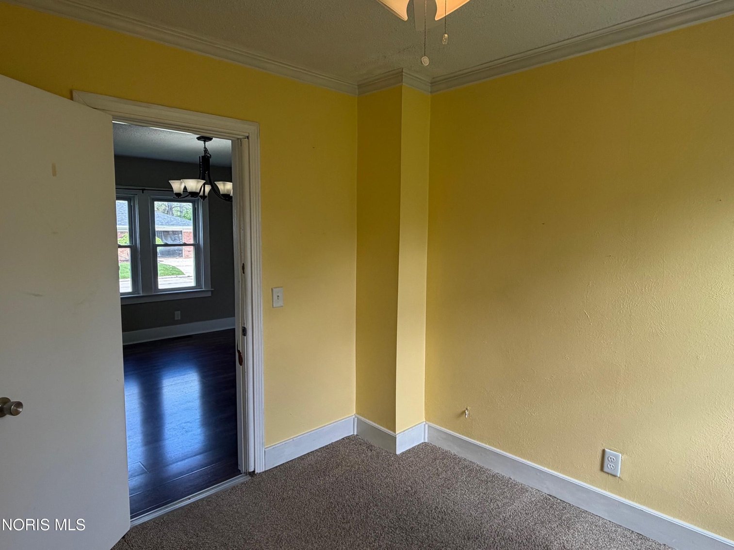 Image for MINIMUM BID AUCTION $110,000! 1054 Scott St