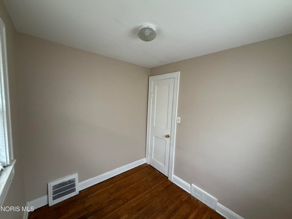 Image for MINIMUM BID AUCTION $49,000! 5622 Rudyard Rd