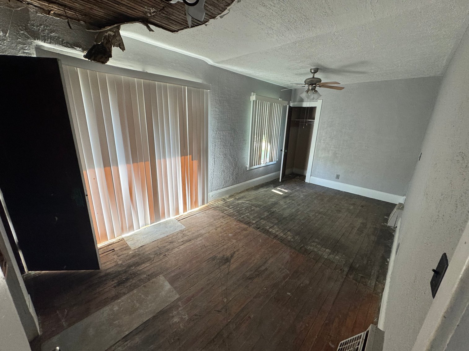Image for ABSOLUTE AUCTION! 1944 N Michigan St