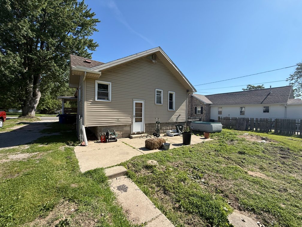 Image for MINIMUM BID AUCTION $80,000! 2643 W Alexis Rd