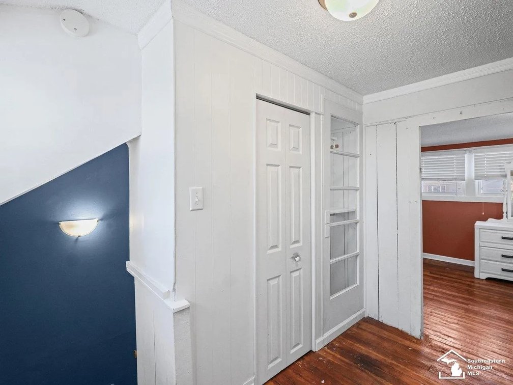 Image for MINIMUM BID AUCTION $59,000! 4346 4th St
