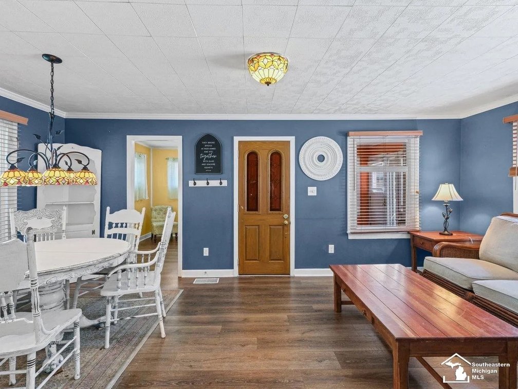 Image for MINIMUM BID AUCTION $59,000! 4346 4th St
