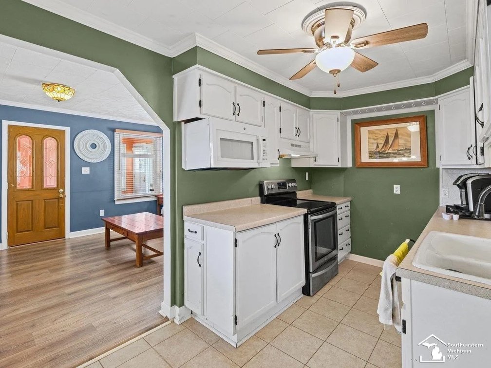 Image for MINIMUM BID AUCTION $59,000! 4346 4th St